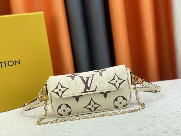 Luxury LV Handbag M82210-M81911