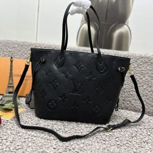 Luxury LV Handbag M45685