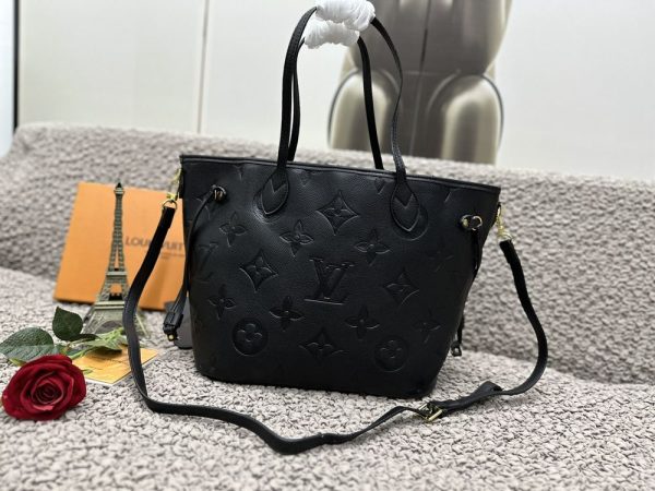 Luxury LV Handbag M45685