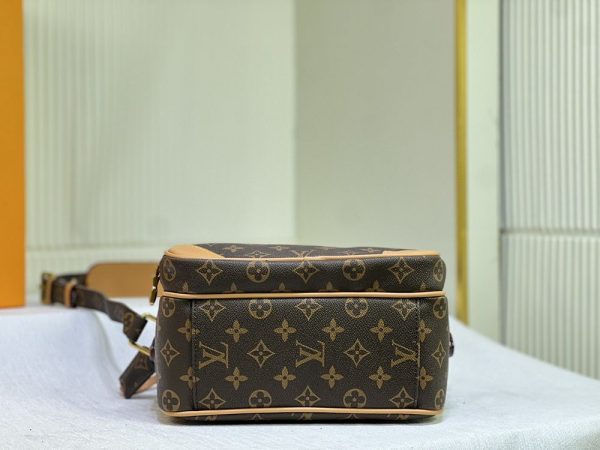 Luxury LV Handbag M44937