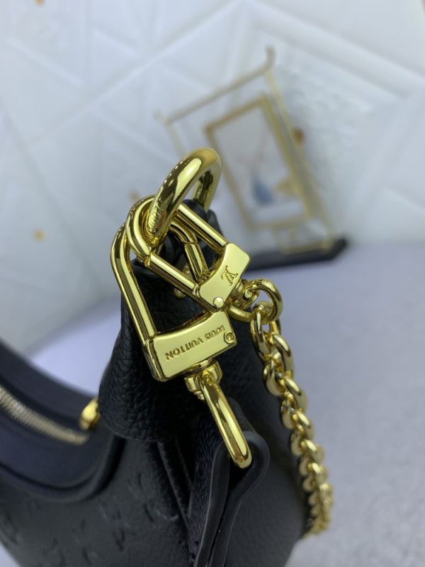 Luxury LV Handbag M81166