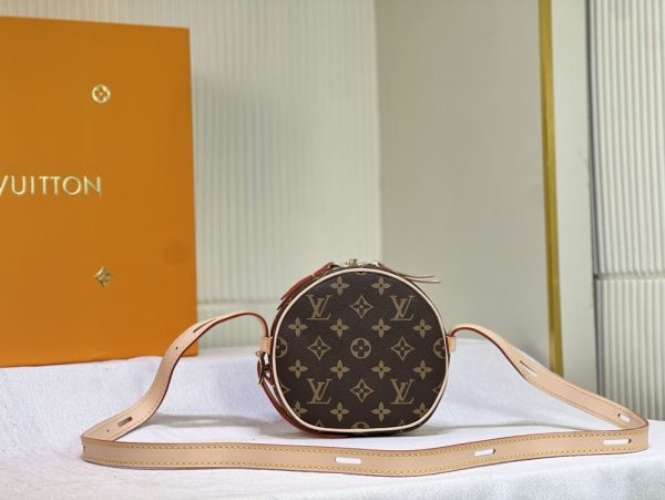 Luxury LV Handbag M52294.1