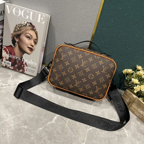 Luxury LV Handbag M46246