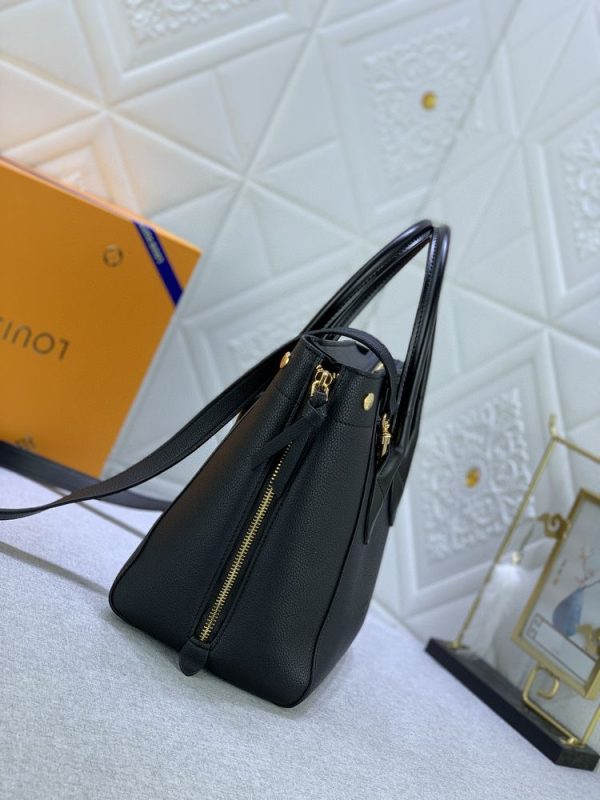 Luxury LV Handbag M54843