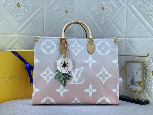 Luxury LV Handbag M57640