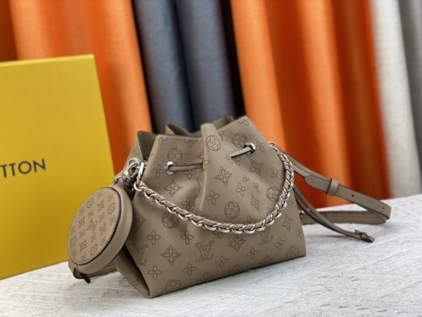 Luxury LV Handbag M57068