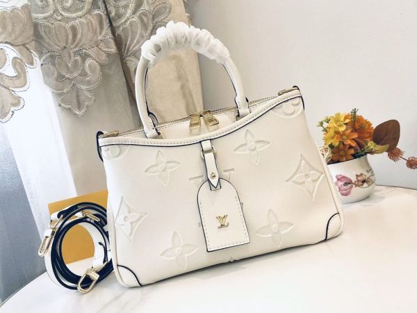 Luxury LV Handbag M46488