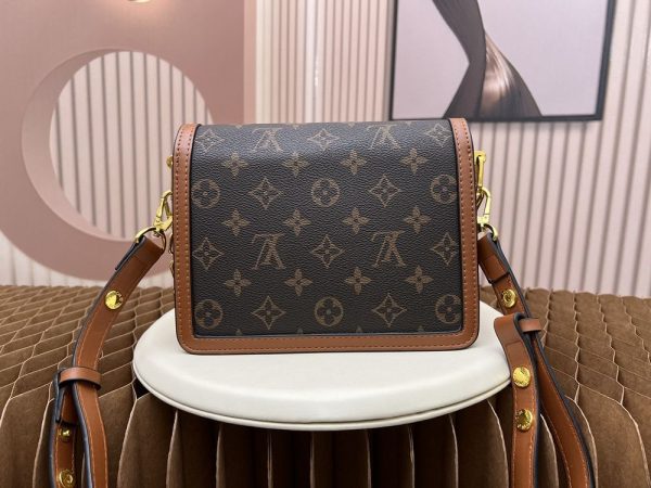 Luxury LV Handbag M44580