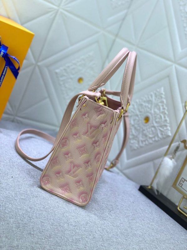 Luxury LV Handbag M46168