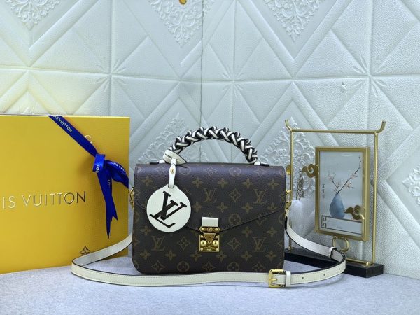 Luxury LV Handbag M40780