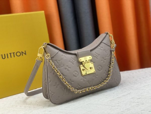 Luxury LV Handbag M46659.1