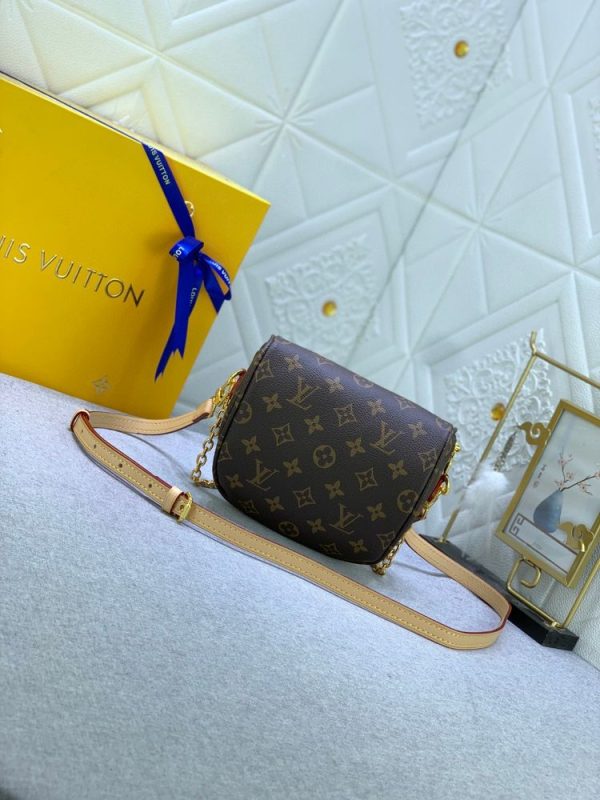 Luxury LV Handbag M82208