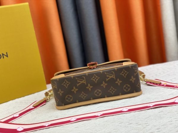 Luxury LV Handbag M45985.1