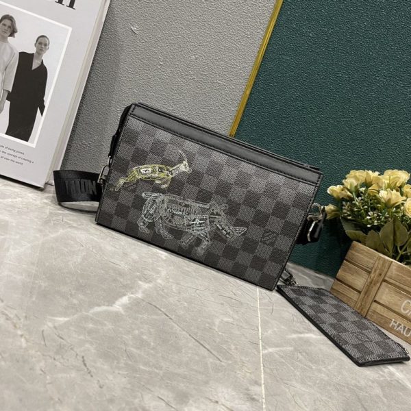 Luxury LV Handbag M64608