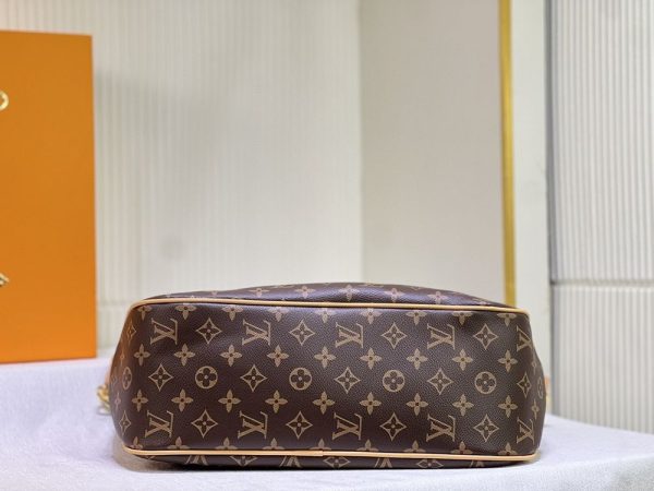 Luxury LV Handbag M44945