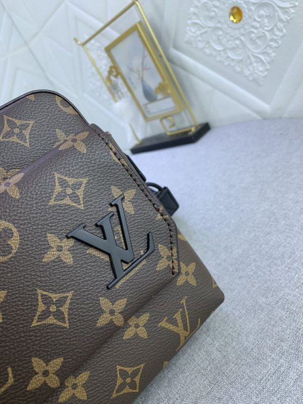 Luxury LV Handbag M22482