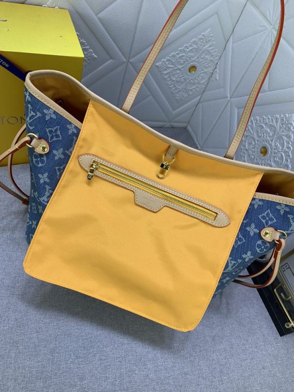 Luxury LV Handbag M40995