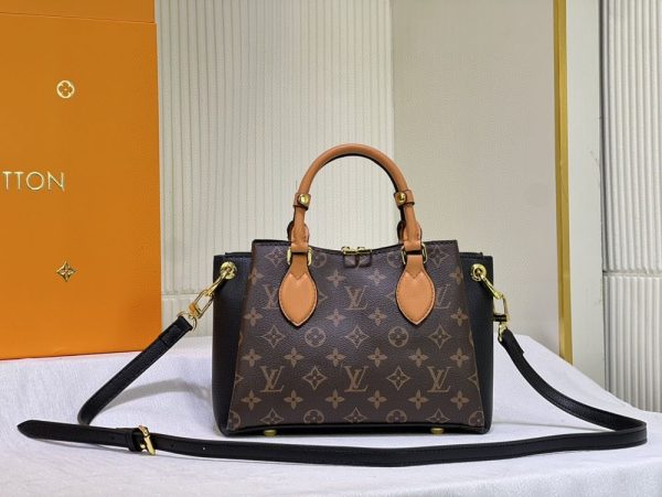 Luxury LV Handbag M46785