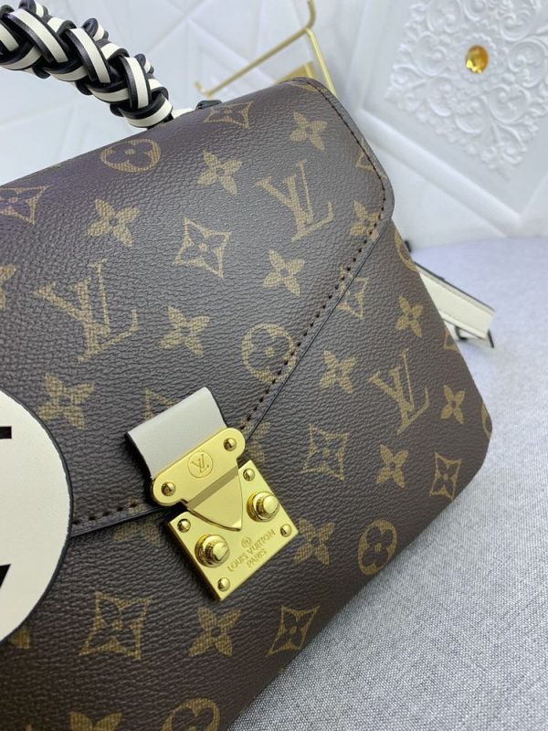 Luxury LV Handbag M40780