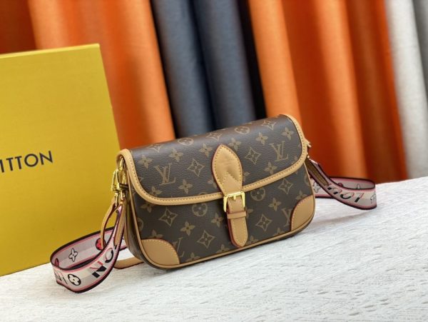 Luxury LV Handbag M45985.1