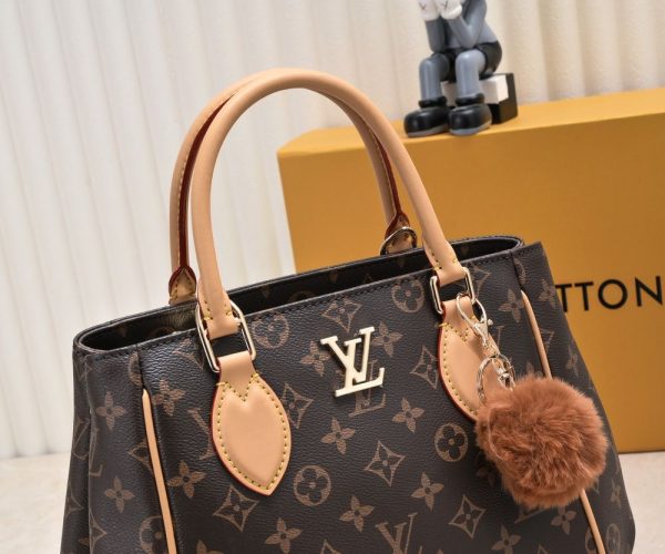 Luxury LV Handbag M58188