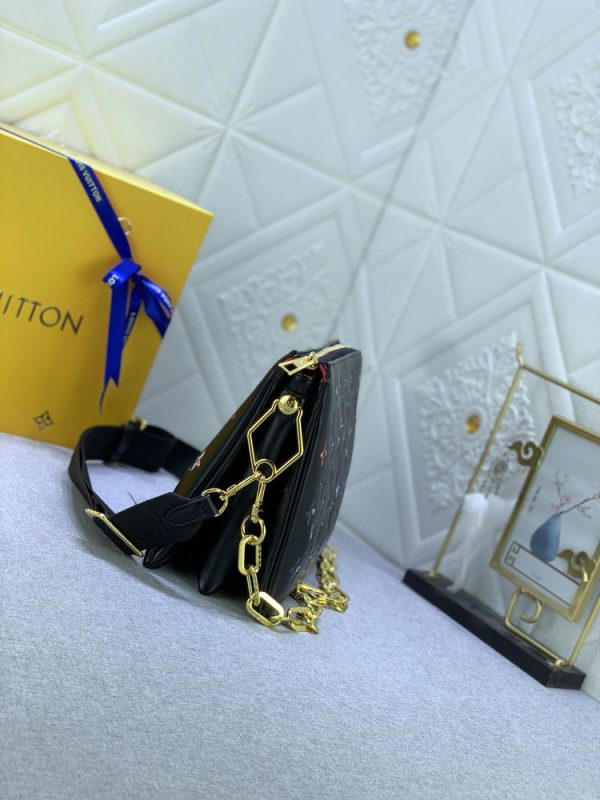 Luxury LV Handbag M22398