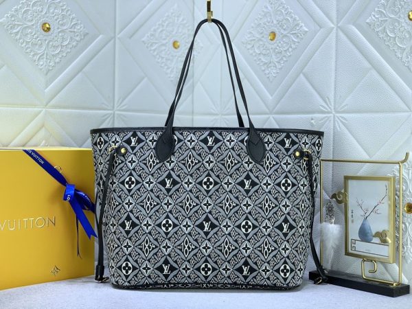 Luxury LV Handbag M57273