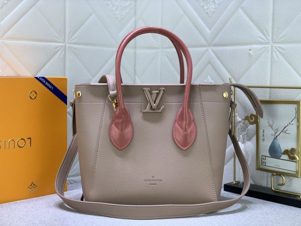 Luxury LV Handbag M54843