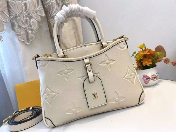 Luxury LV Handbag M46488