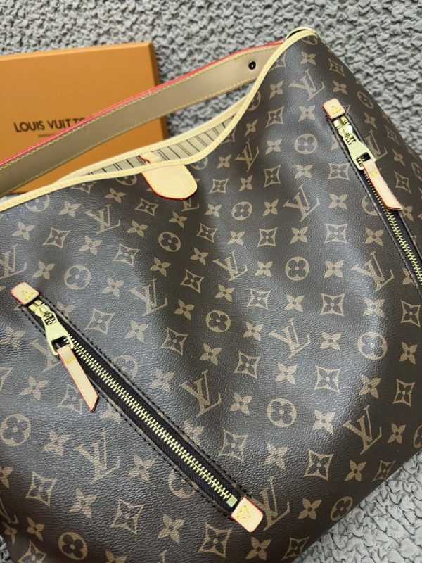 Luxury LV Handbag M40354