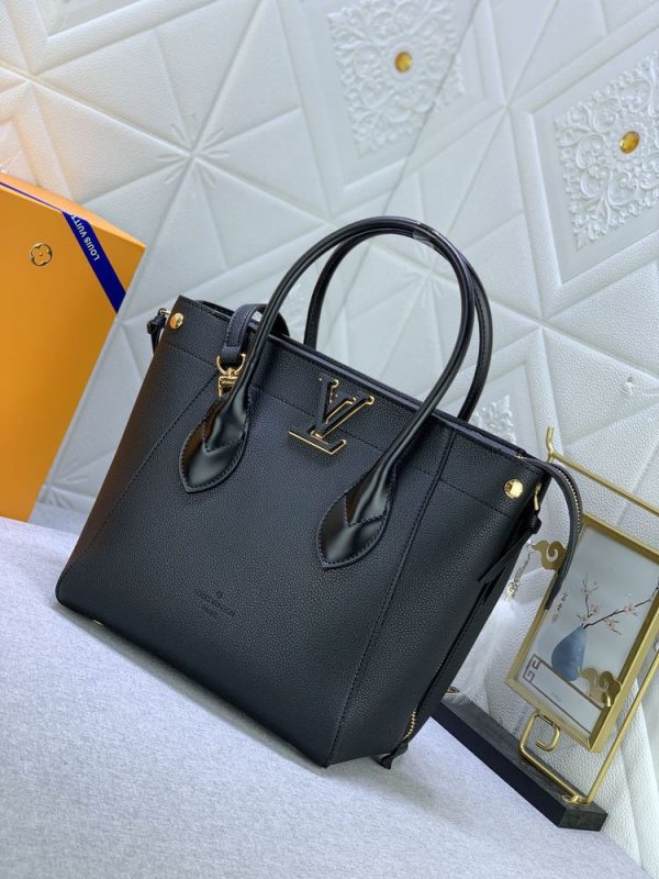 Luxury LV Handbag M54843