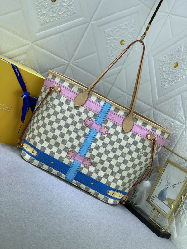 Luxury LV Handbag M41050