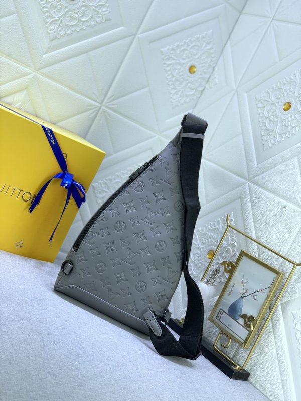 Luxury LV Handbag M30936.1