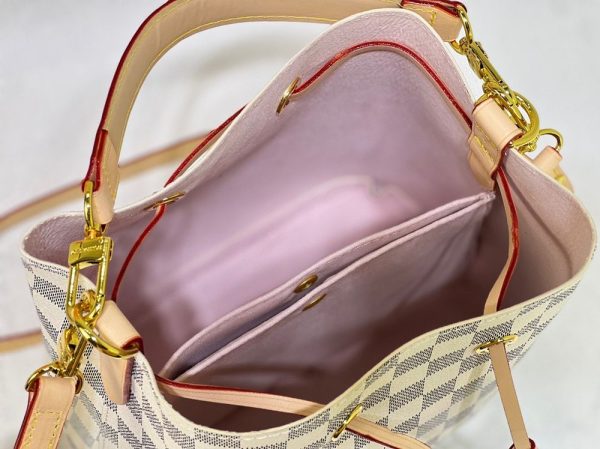 Luxury LV Handbag M46581