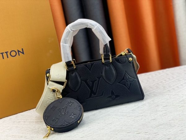 Luxury LV Handbag 46653