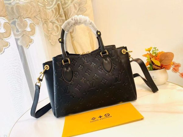 Luxury LV Handbag M46786.1