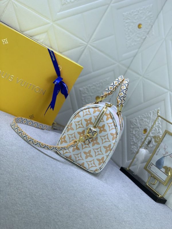 Luxury LV Handbag M23073