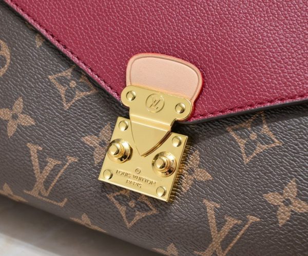 Luxury LV Handbag M41200