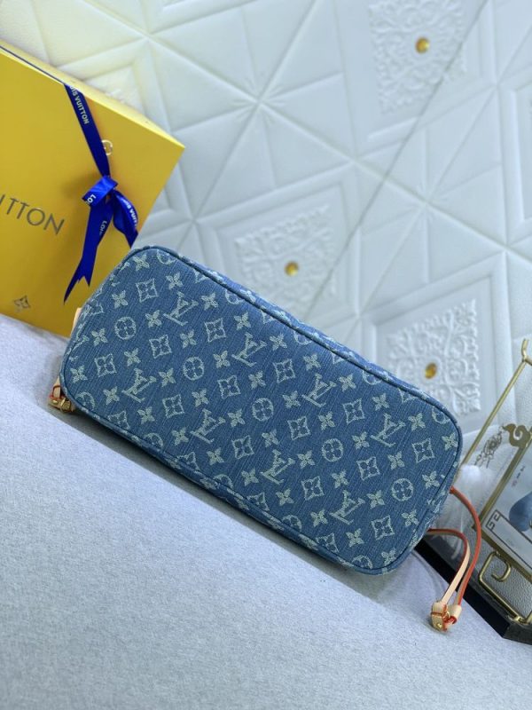 Luxury LV Handbag M40995