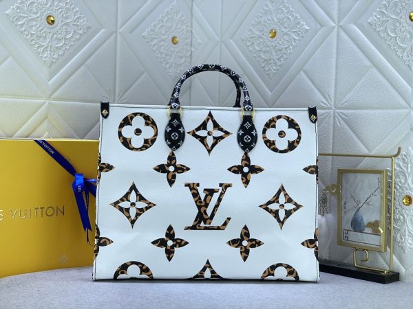 Luxury LV Handbag M44579