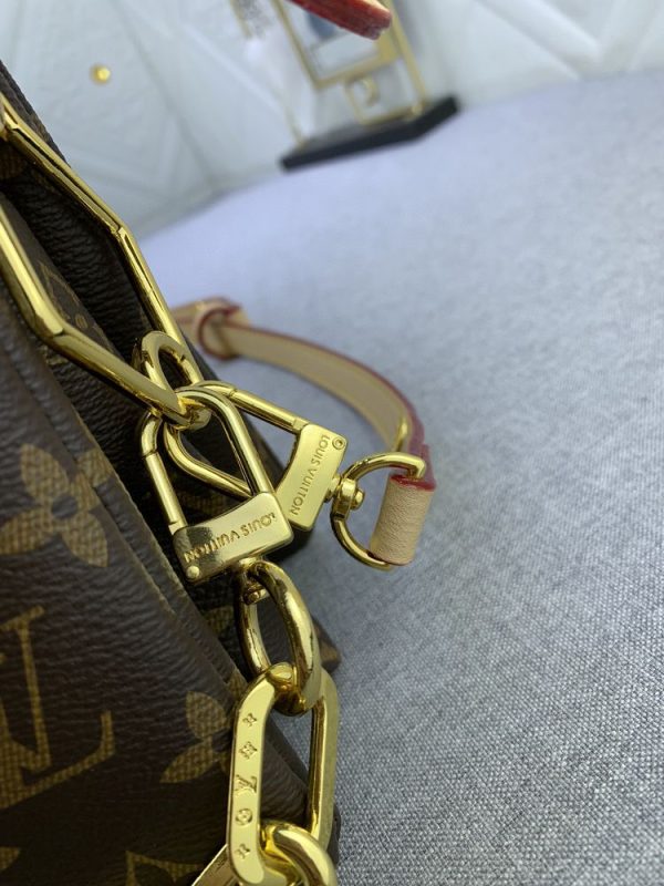 Luxury LV Handbag M20574