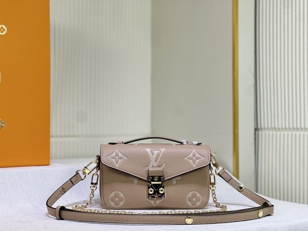 Luxury LV Handbag M46279-M22834