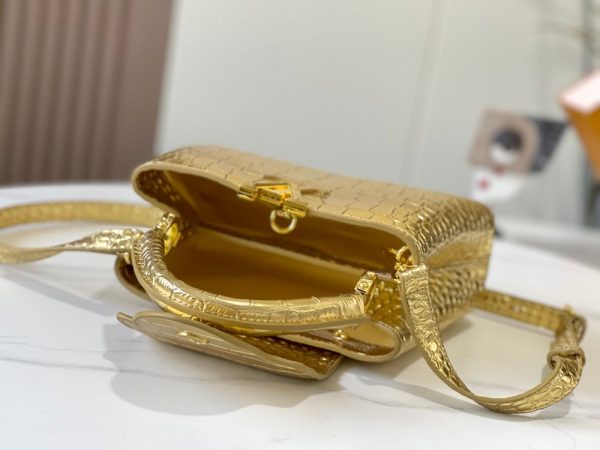 Luxury LV Handbag M48865.8