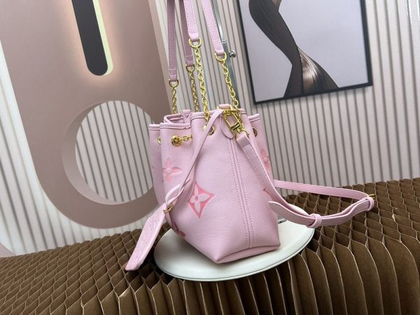 Luxury LV Handbag M46492