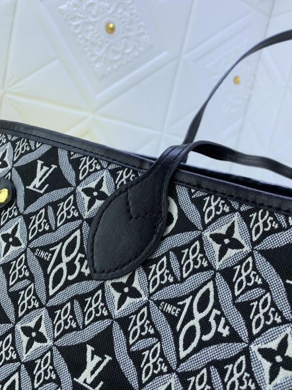 Luxury LV Handbag M57273