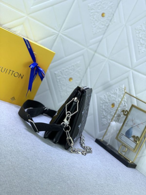 Luxury LV Handbag M22398