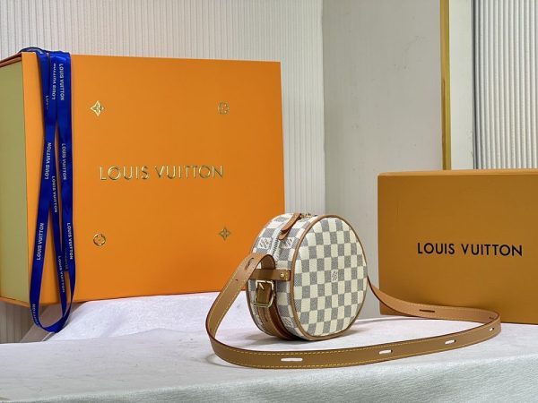 Luxury LV Handbag M52294.1