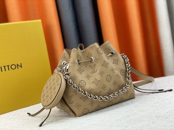 Luxury LV Handbag M57068