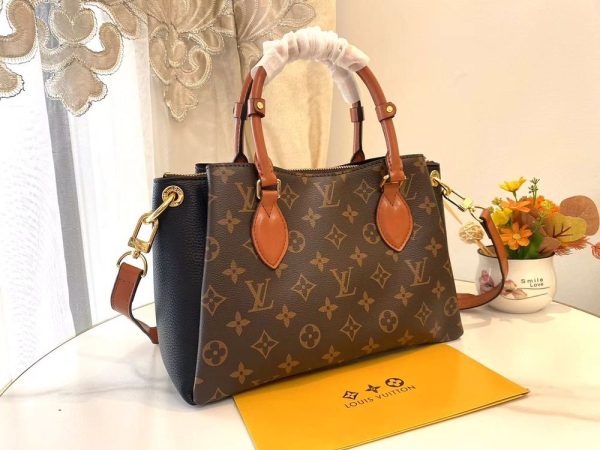 Luxury LV Handbag M46786.1