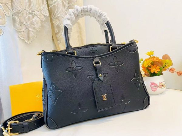 Luxury LV Handbag M46488